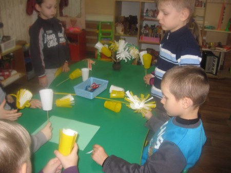 Поделки из бросового материала